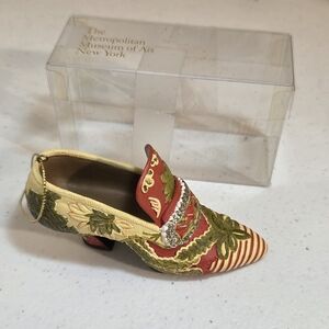 The Metropolitan Museum Of Art New York Shoe Ornament